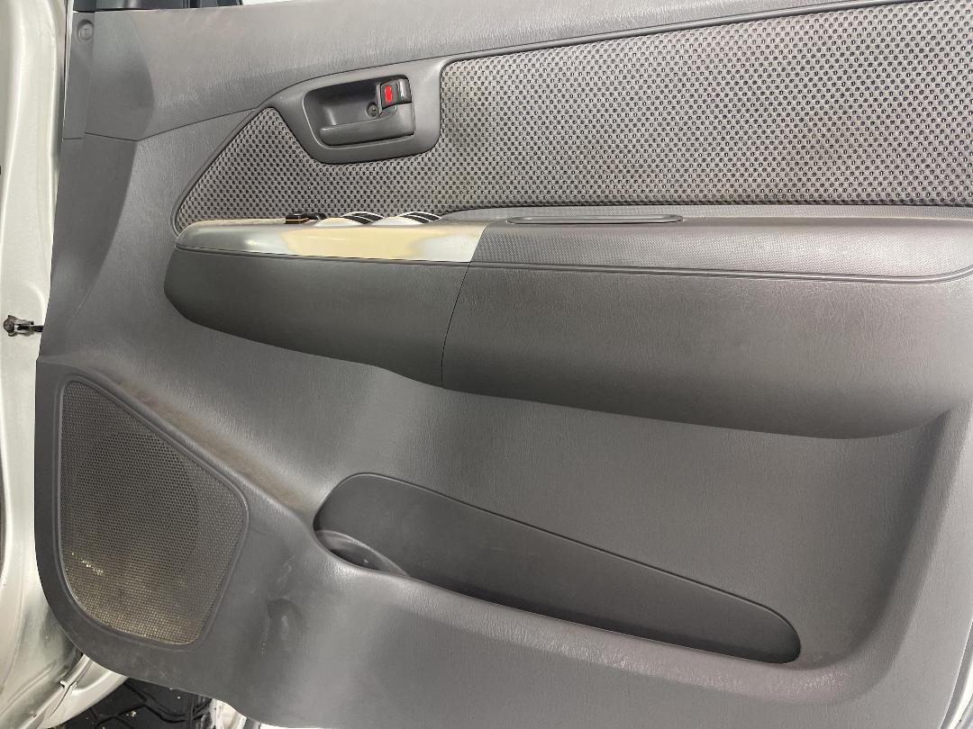 Photo '15' of Toyota Hilux