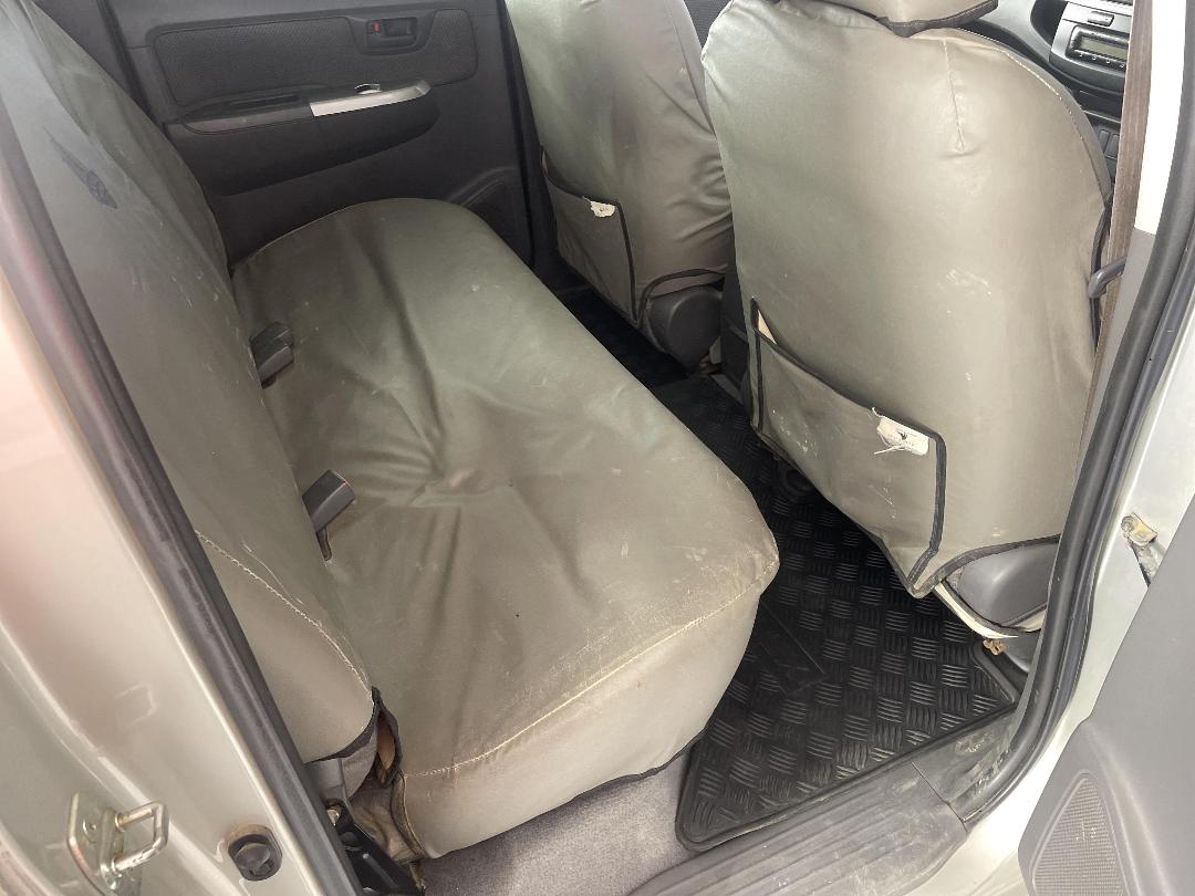 Photo '20' of Toyota Hilux