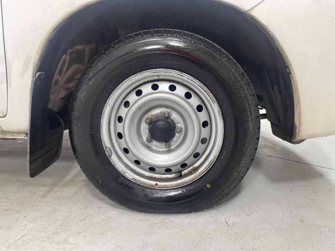 Photo '9' of Toyota Hilux