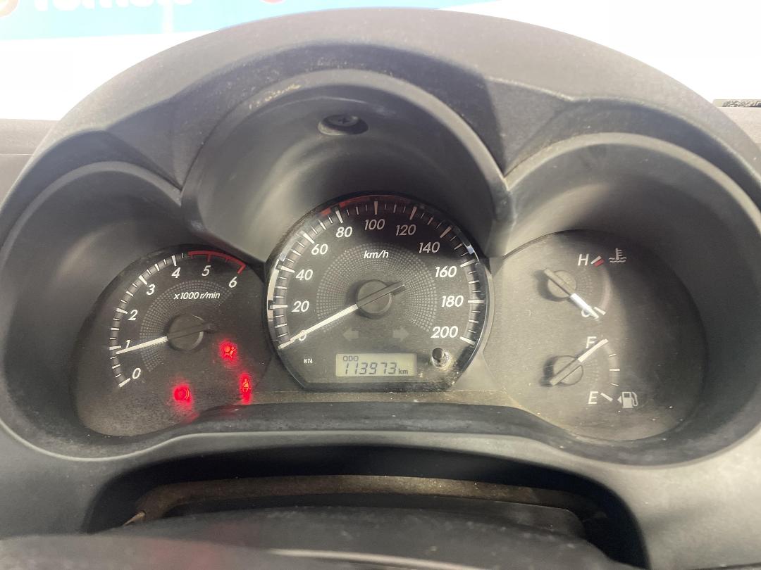 Photo '20' of Toyota Hilux