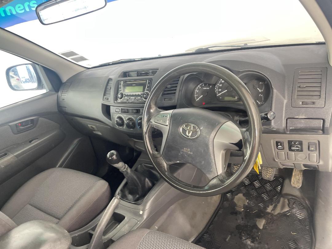 Photo '17' of Toyota Hilux