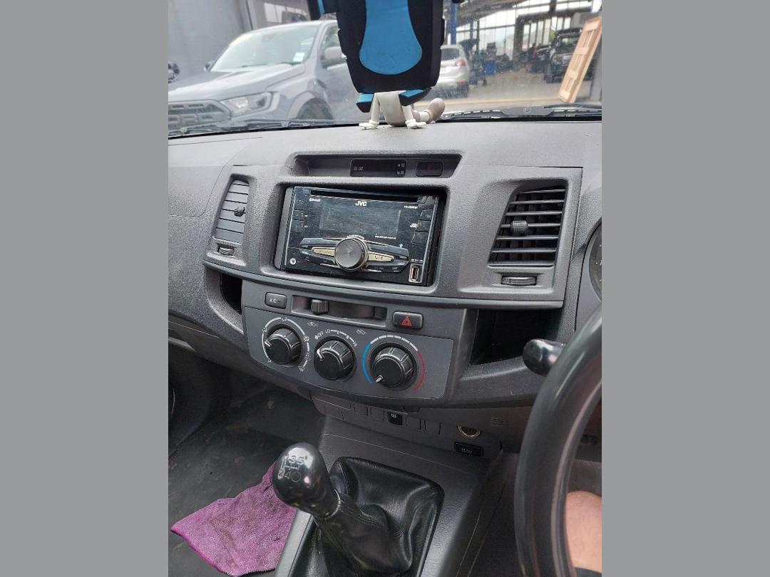 Photo '14' of Toyota Hilux TD DC