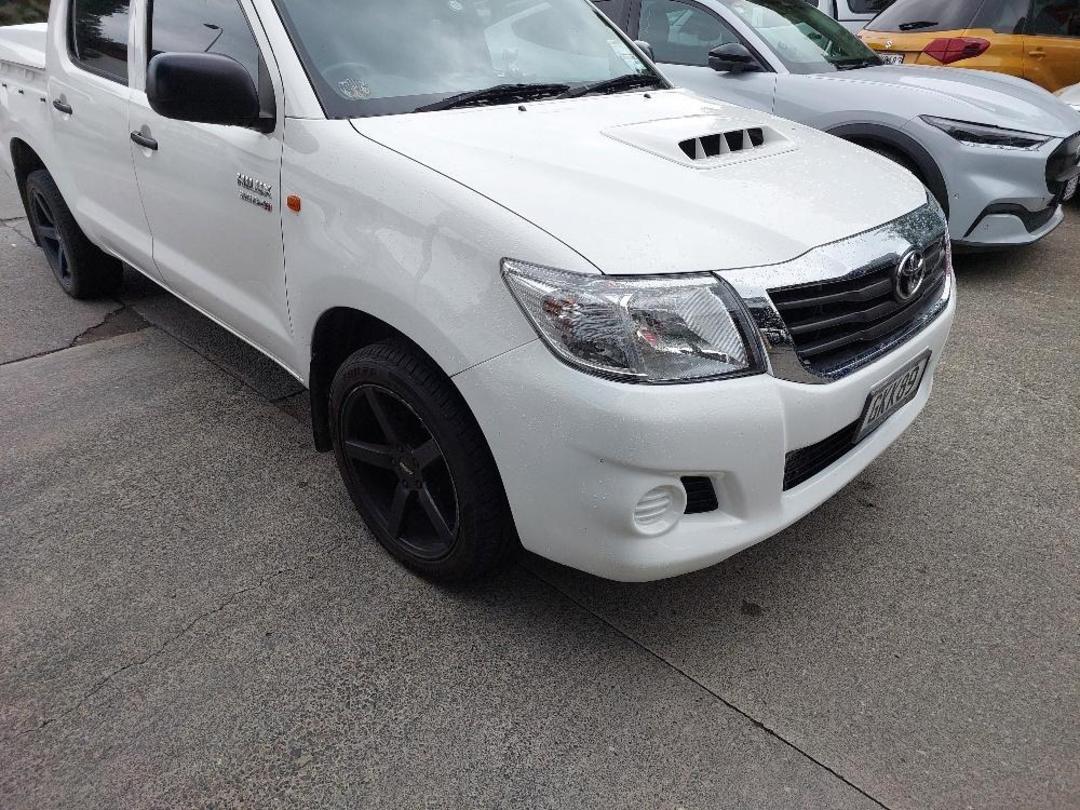 Photo '2' of Toyota Hilux TD DC