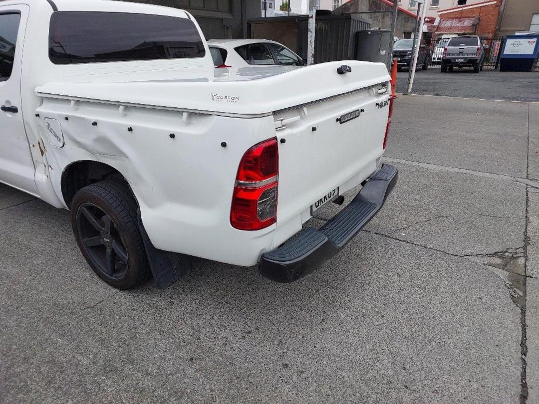 Photo '6' of Toyota Hilux TD DC