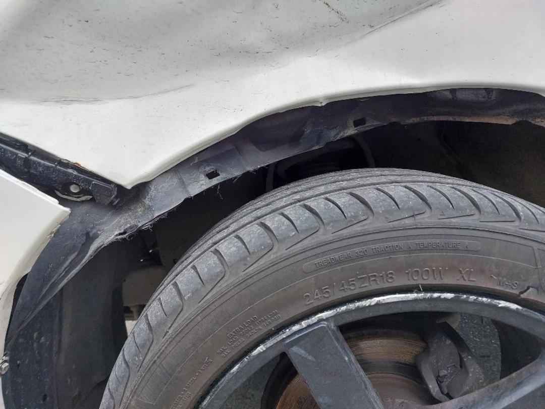 Photo '25' of Toyota Hilux TD DC