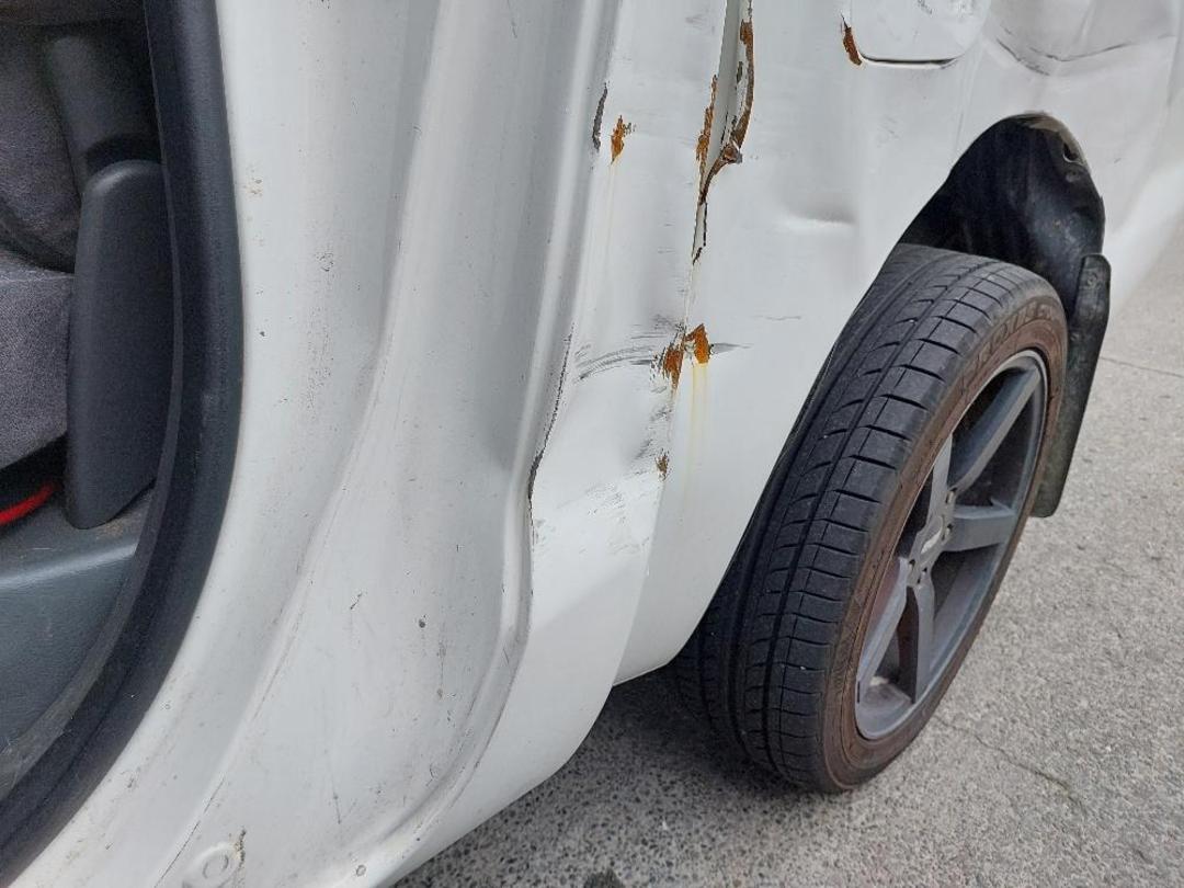 Photo '27' of Toyota Hilux TD DC