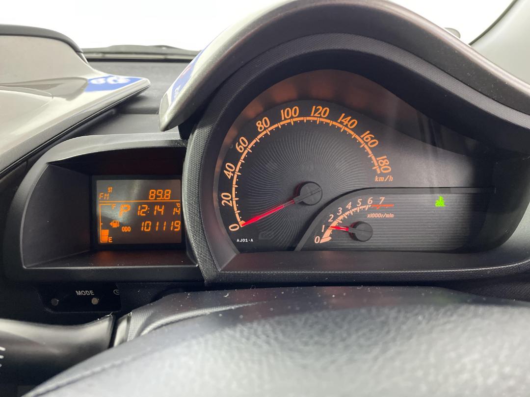 Photo '20' of Toyota IQ Photo '20' of Toyota IQ