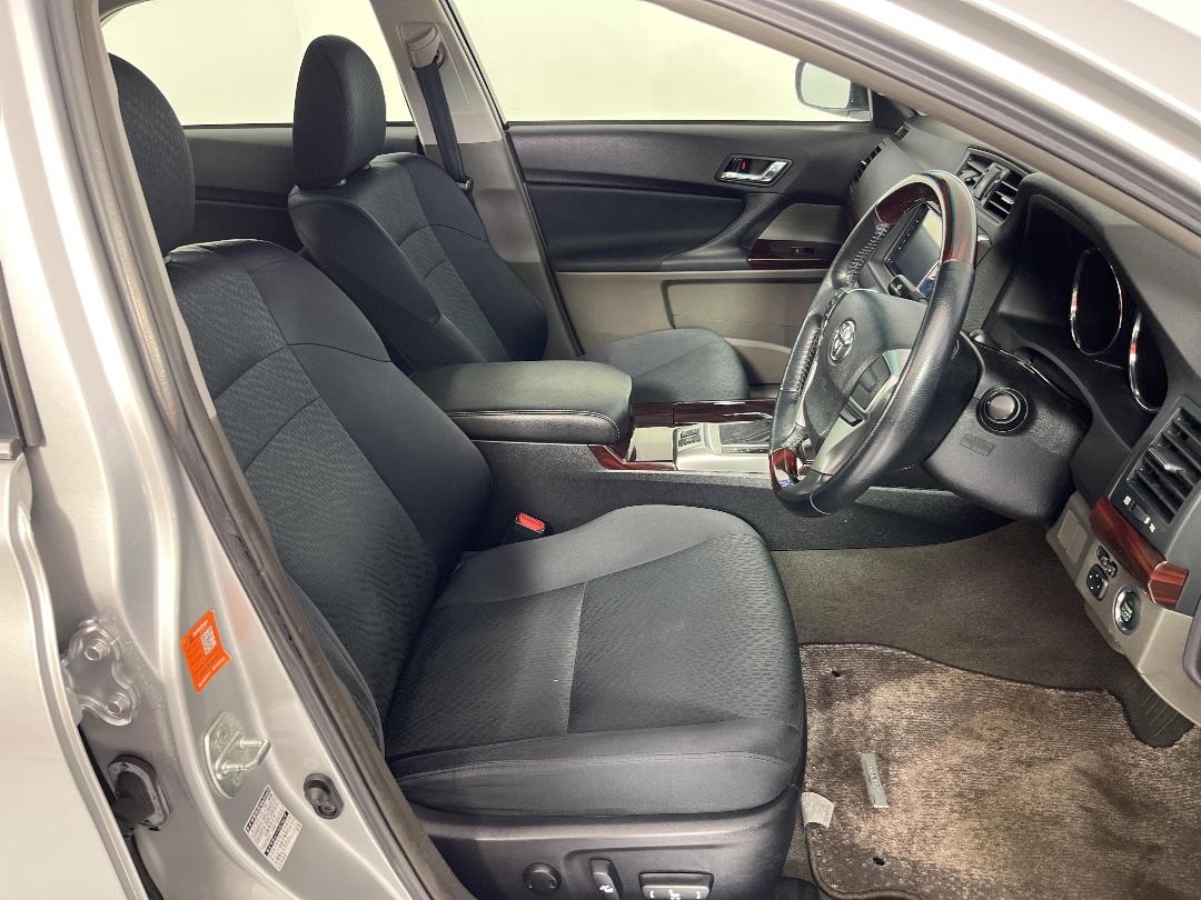 Photo '16' of Toyota Markx