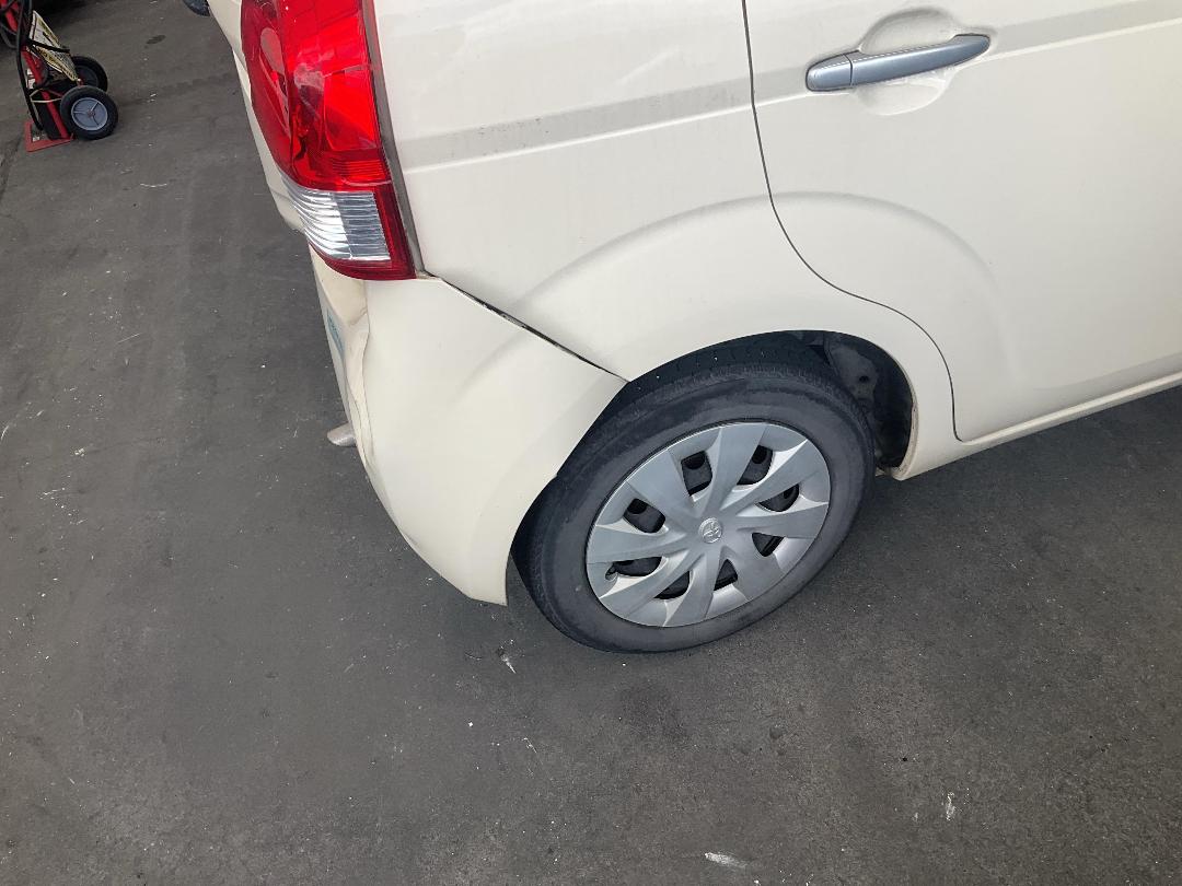 Photo '11' of Toyota Porte Photo '11' of Toyota Porte