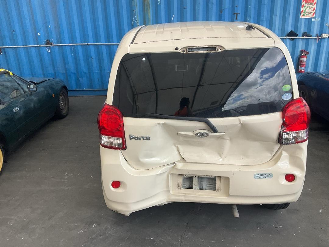 Photo '9' of Toyota Porte Photo '9' of Toyota Porte