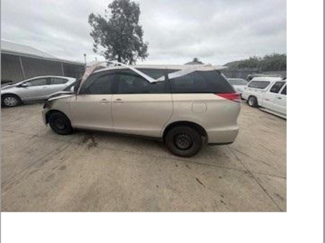 Photo '3' of Toyota Previa