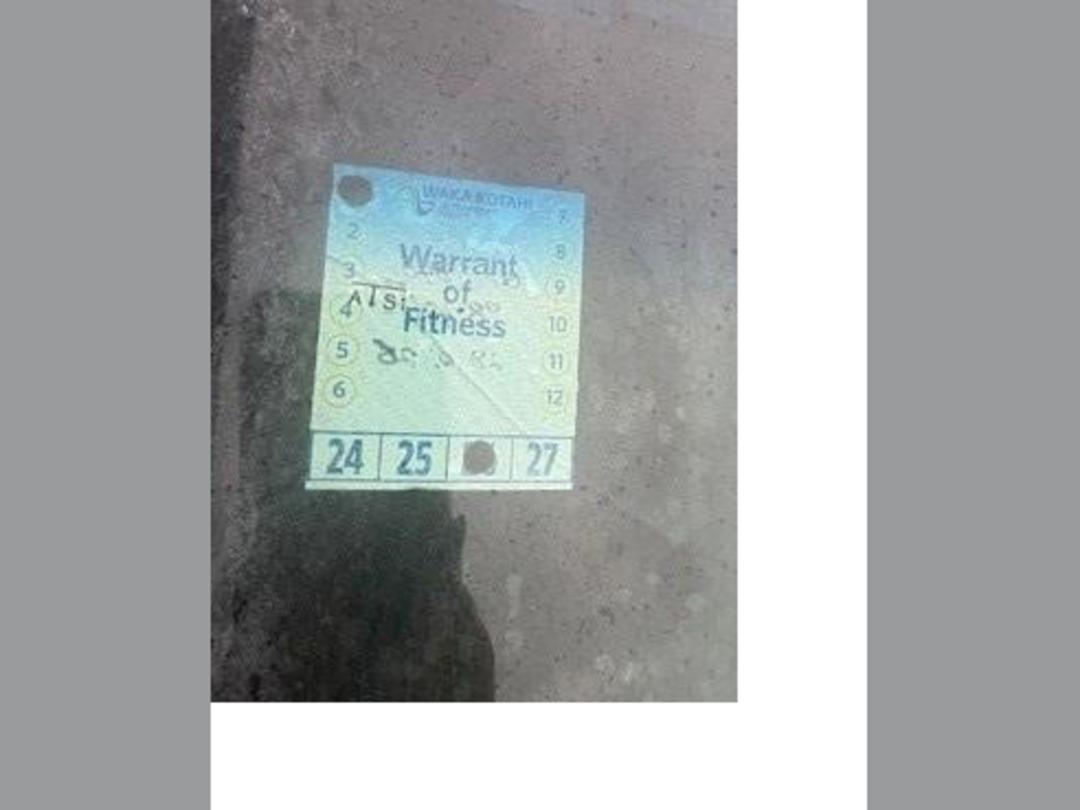 Photo '9' of Toyota Previa