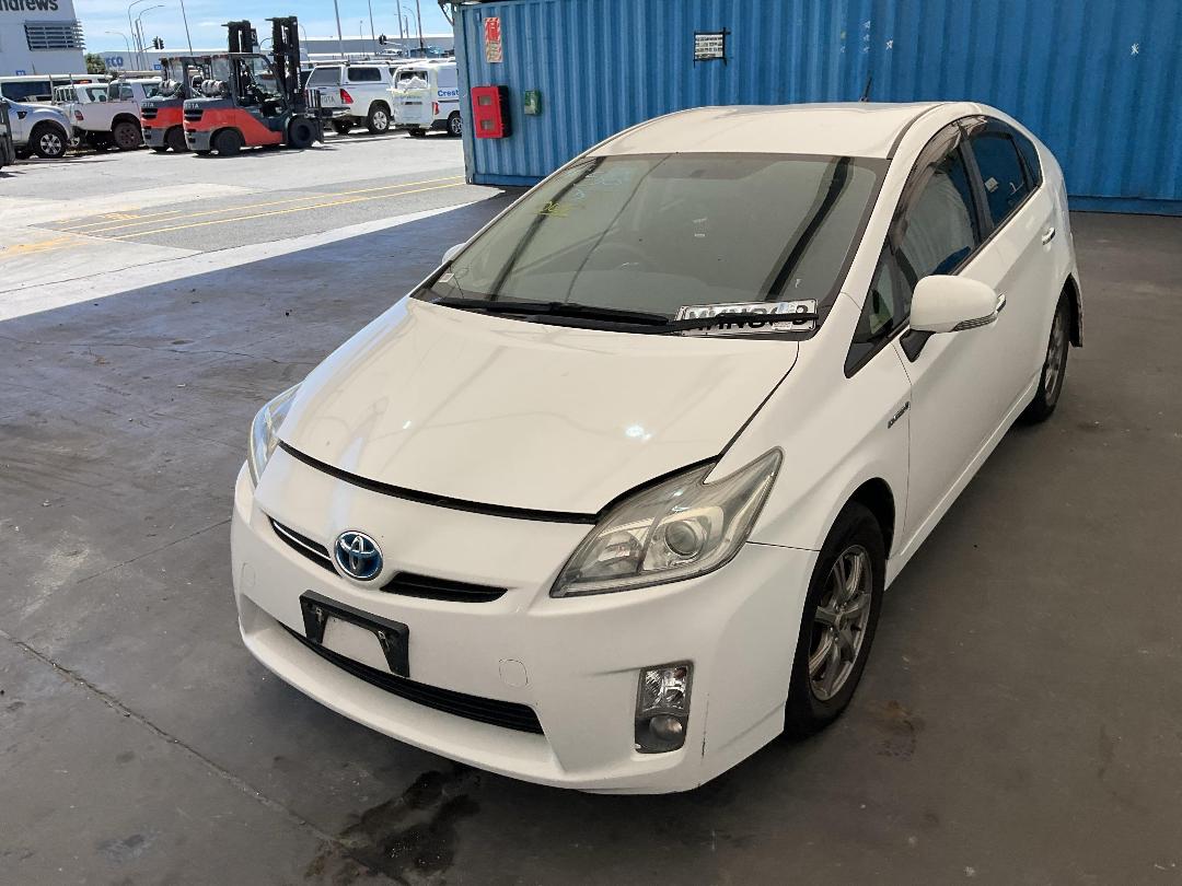 Photo '6' of Toyota Prius
