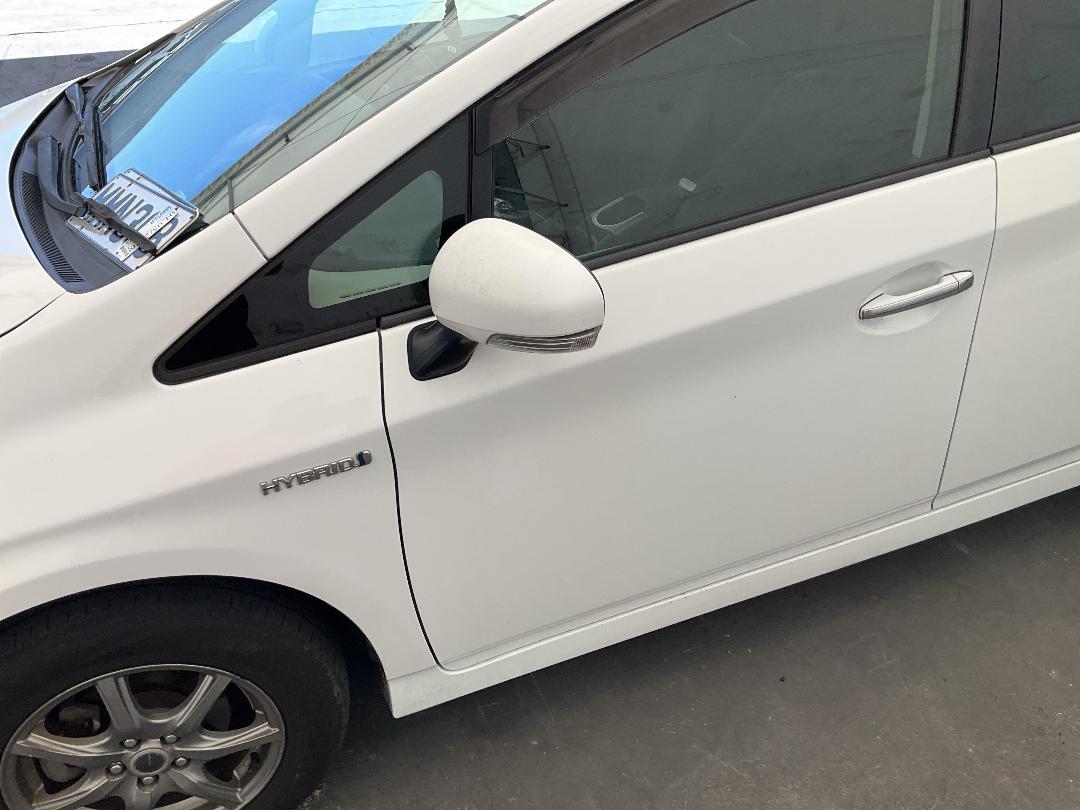 Photo '8' of Toyota Prius