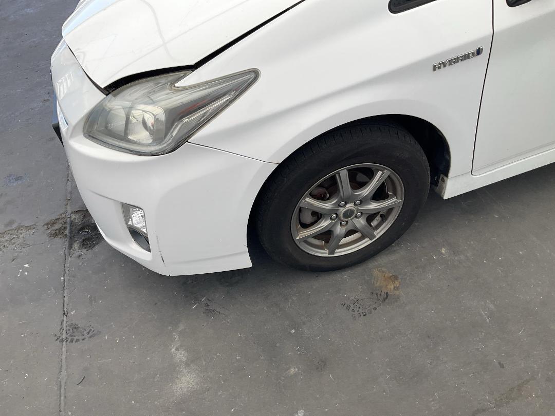 Photo '7' of Toyota Prius