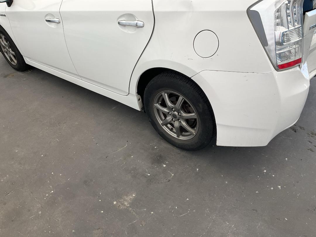 Photo '10' of Toyota Prius