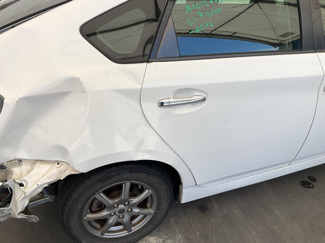 Photo '16' of Toyota Prius