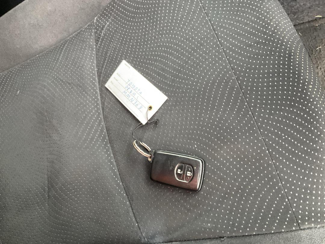 Photo '20' of Toyota Prius