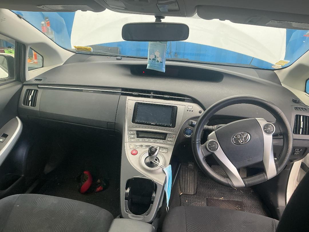 Photo '19' of Toyota Prius