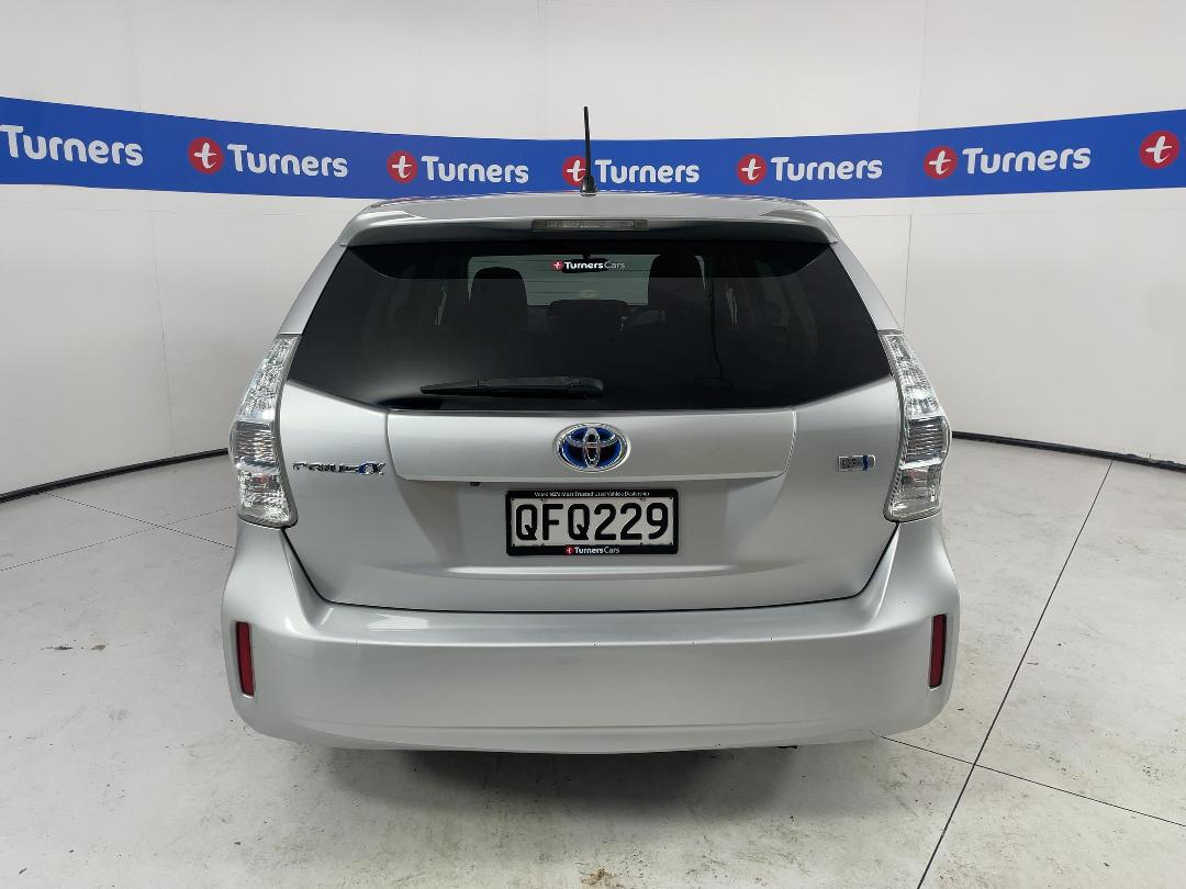 Photo '6' of Toyota Prius