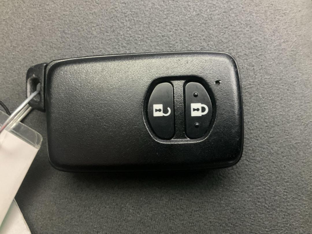 Photo '22' of Toyota Prius Photo '22' of Toyota Prius