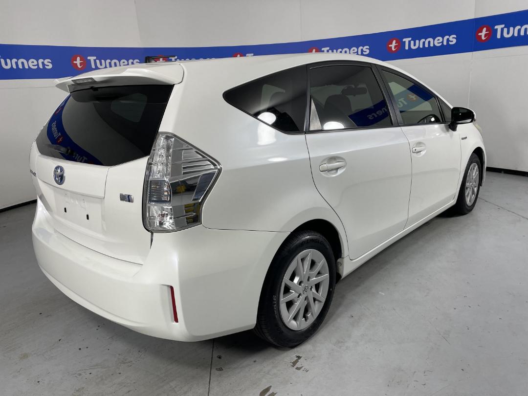 Photo '7' of Toyota Prius Photo '7' of Toyota Prius