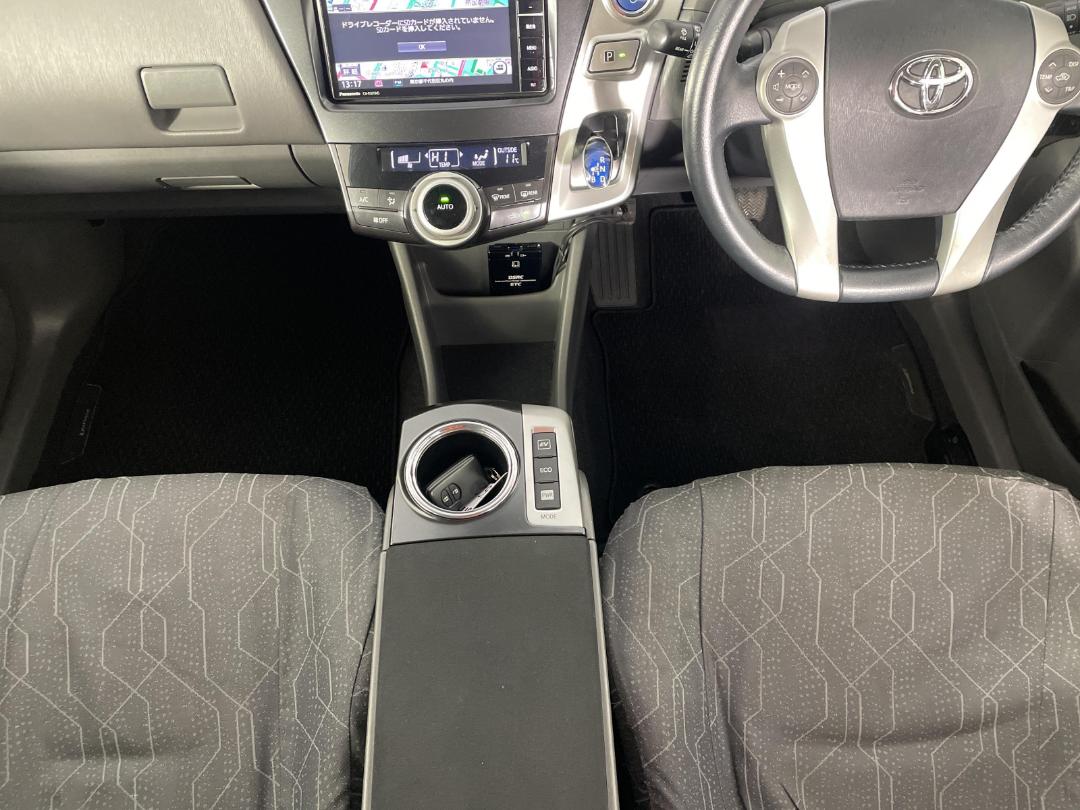 Photo '18' of Toyota Prius Photo '18' of Toyota Prius