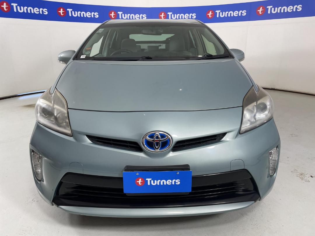 Photo '2' of Toyota Prius Photo '2' of Toyota Prius