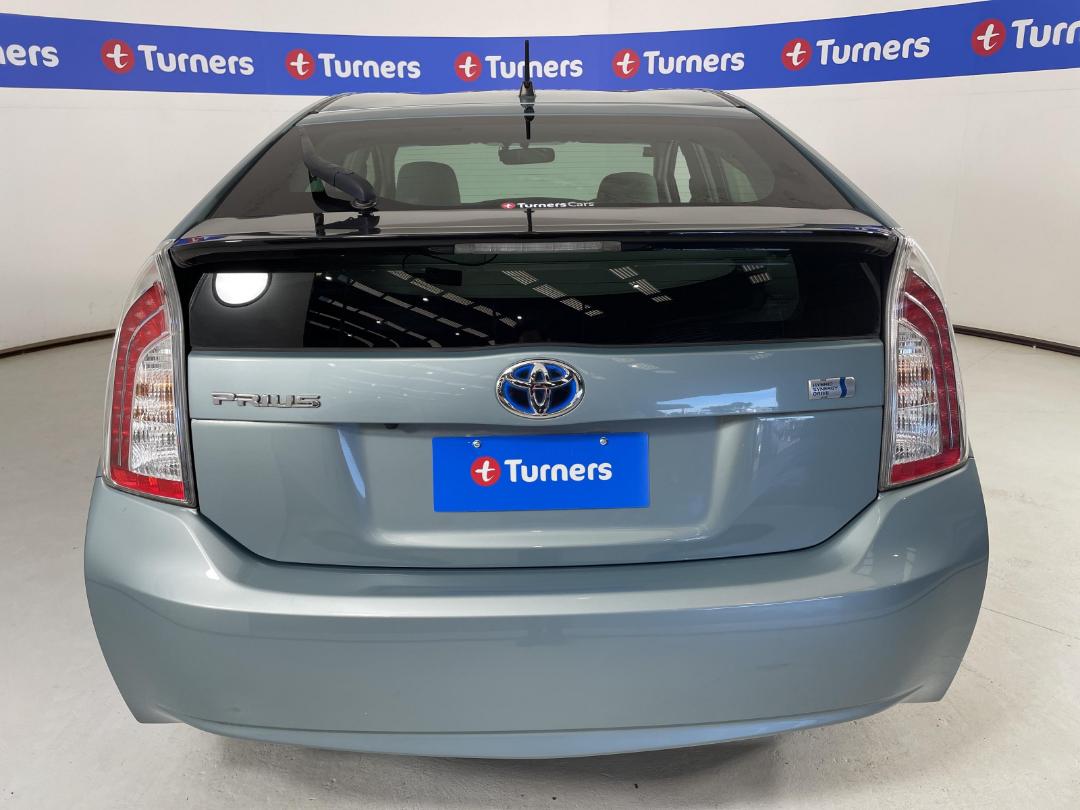 Photo '6' of Toyota Prius Photo '6' of Toyota Prius