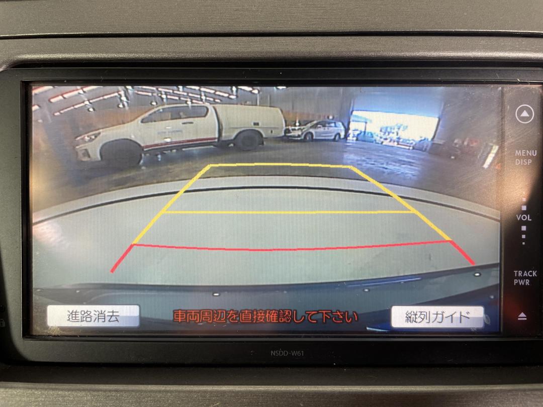 Photo '24' of Toyota Prius Photo '24' of Toyota Prius