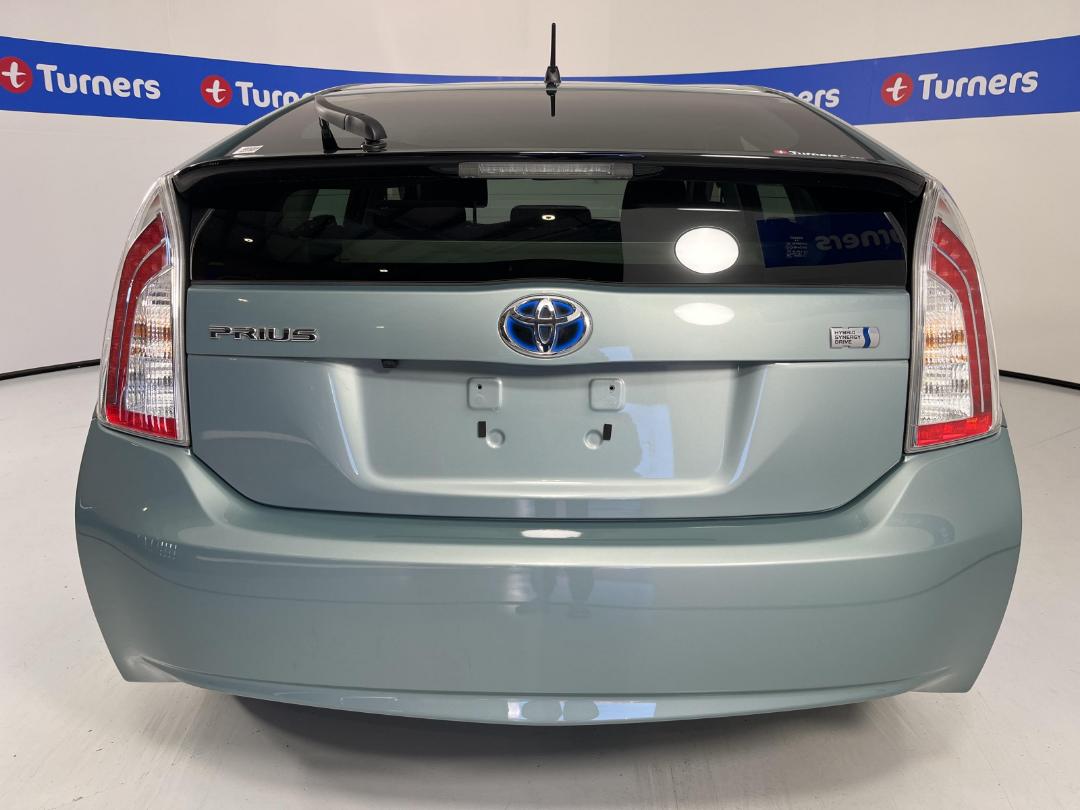 Photo '6' of Toyota Prius Photo '6' of Toyota Prius