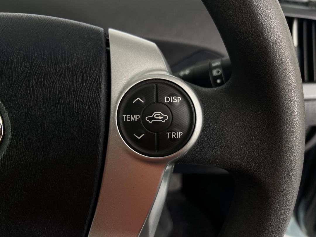 Photo '23' of Toyota Prius Photo '23' of Toyota Prius