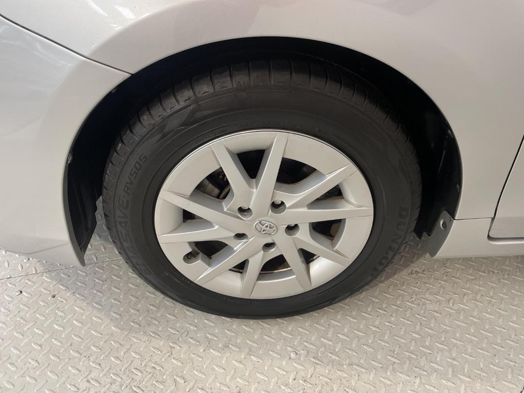 Photo '10' of Toyota Prius Photo '10' of Toyota Prius