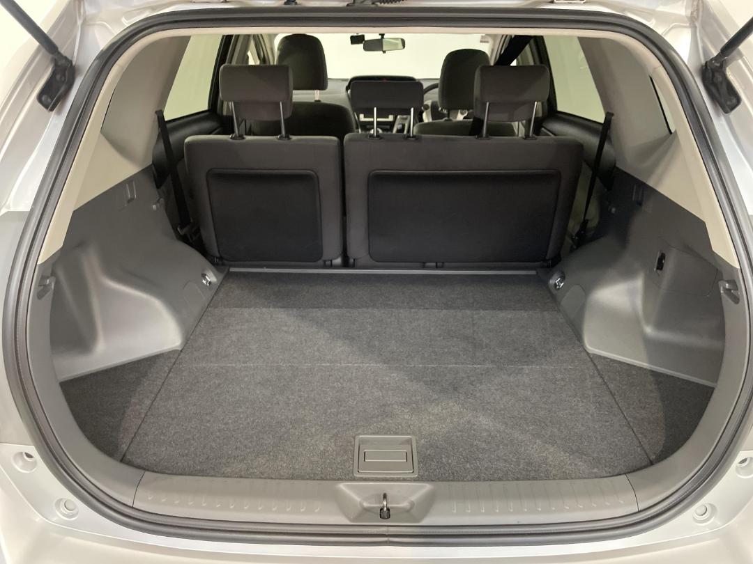 Photo '14' of Toyota Prius Photo '14' of Toyota Prius