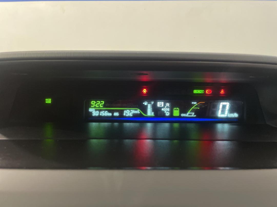 Photo '21' of Toyota Prius Photo '21' of Toyota Prius