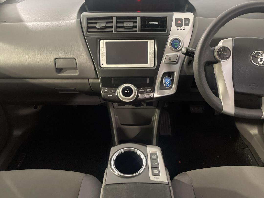 Photo '18' of Toyota Prius Photo '18' of Toyota Prius