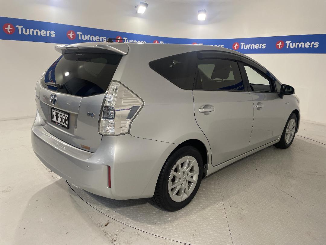 Photo '7' of Toyota Prius Photo '7' of Toyota Prius