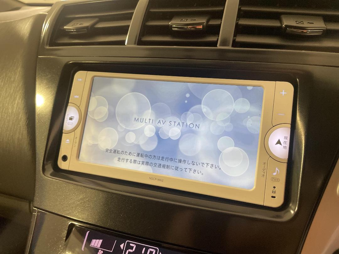 Photo '29' of Toyota Prius Photo '29' of Toyota Prius