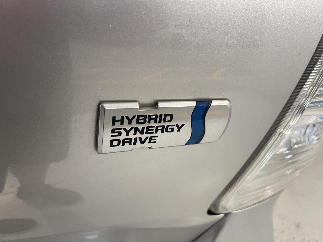 Photo '38' of Toyota Prius Photo '38' of Toyota Prius