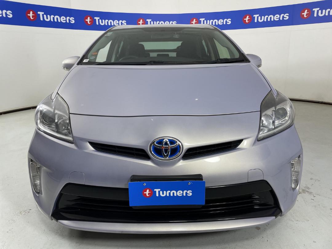 Photo '2' of Toyota Prius Photo '2' of Toyota Prius