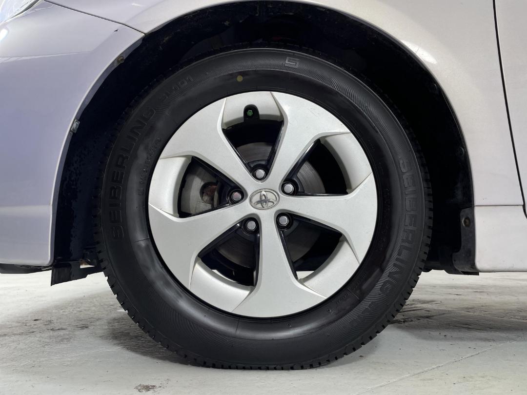 Photo '10' of Toyota Prius Photo '10' of Toyota Prius