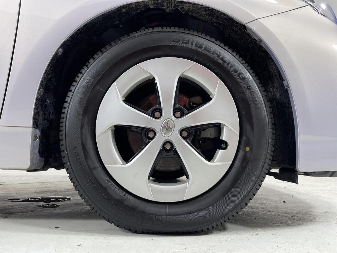 Photo '9' of Toyota Prius Photo '9' of Toyota Prius