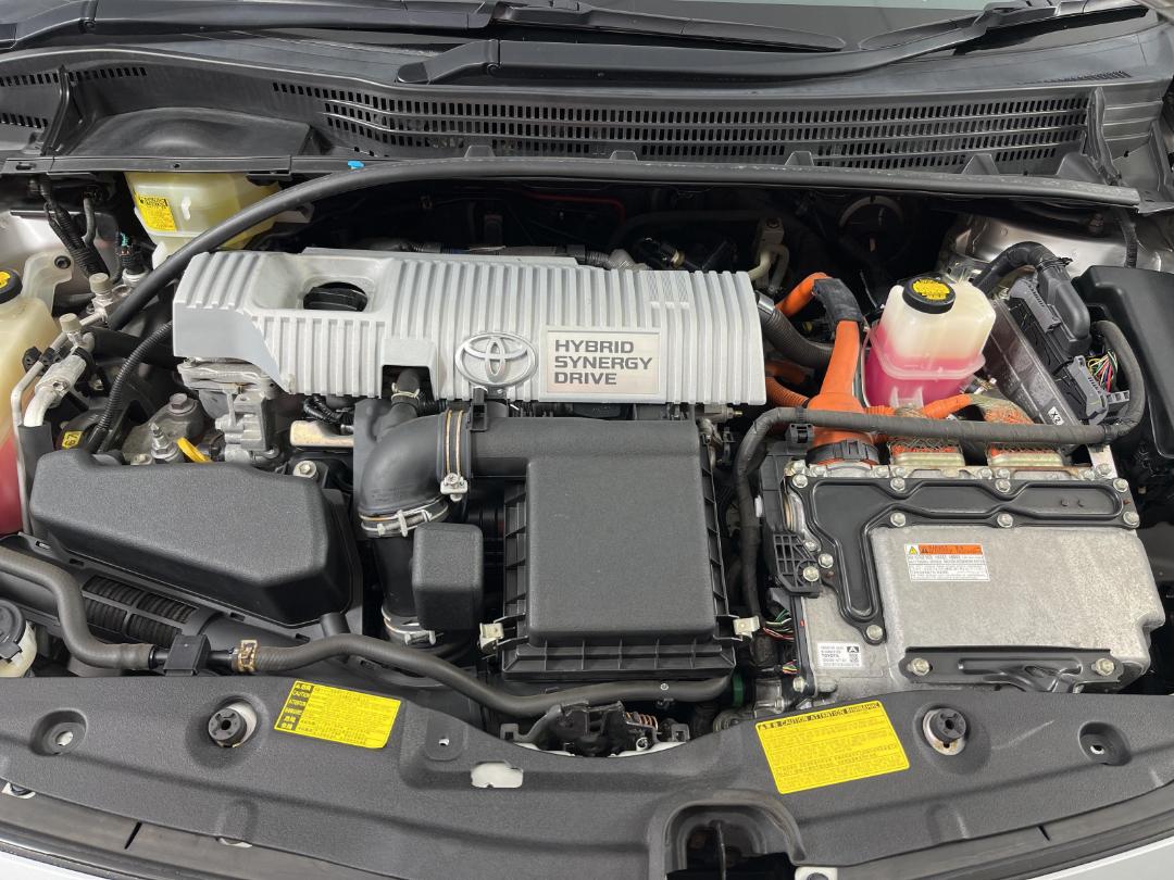 Photo '13' of Toyota Prius Photo '13' of Toyota Prius