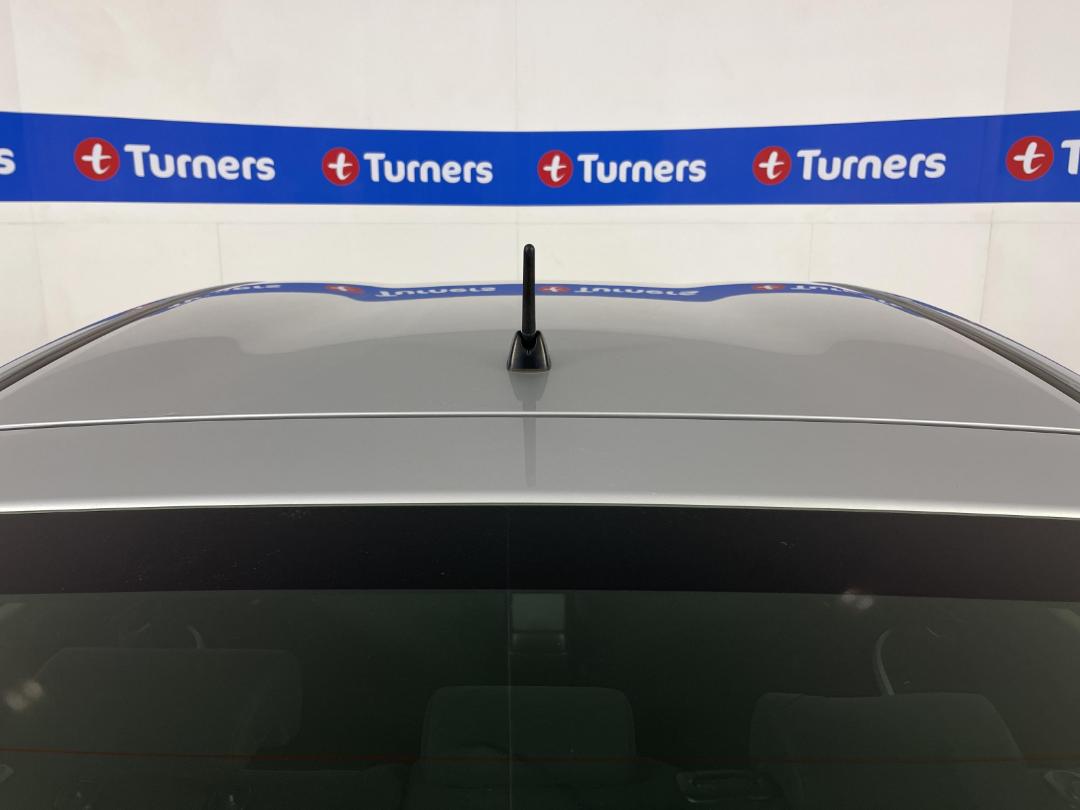 Photo '27' of Toyota Prius Photo '27' of Toyota Prius