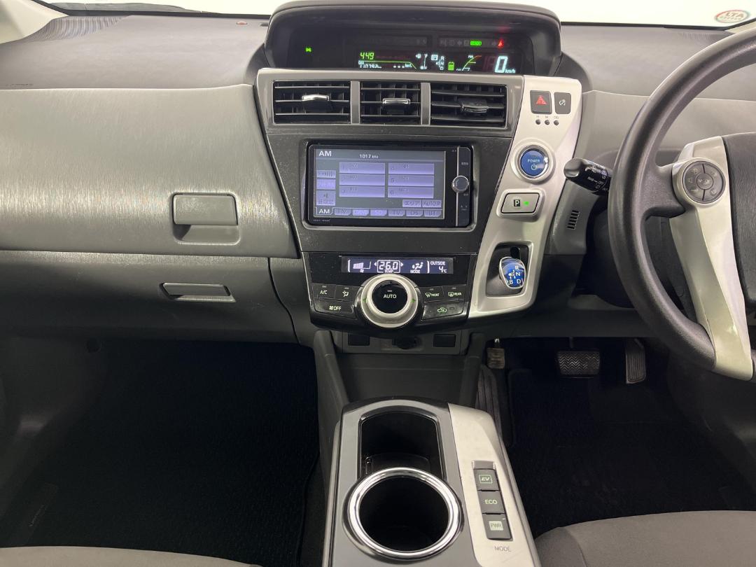 Photo '18' of Toyota Prius