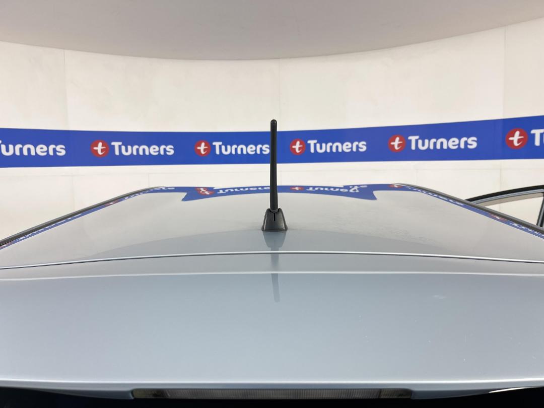 Photo '28' of Toyota Prius