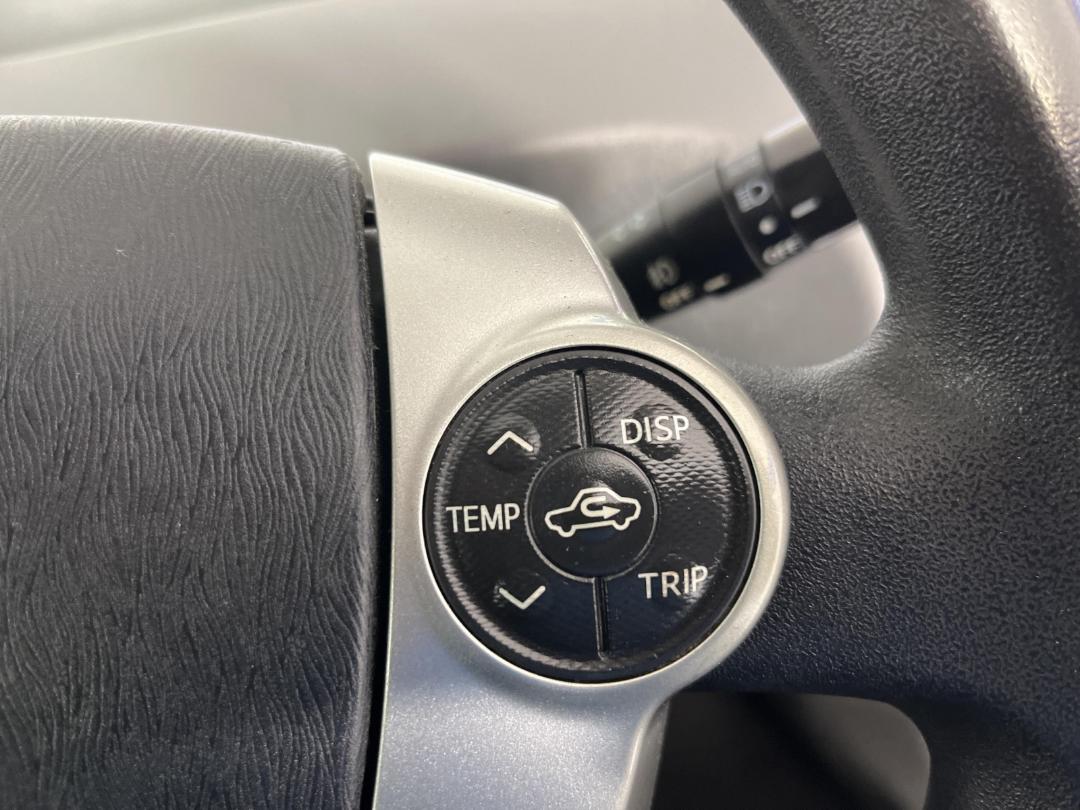 Photo '26' of Toyota Prius