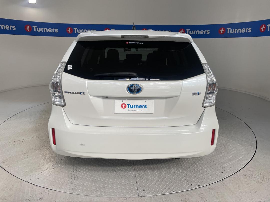 Photo '6' of Toyota Prius