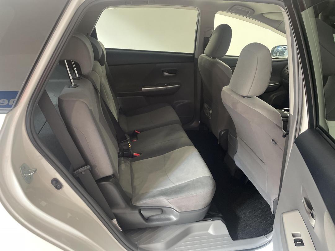 Photo '20' of Toyota Prius