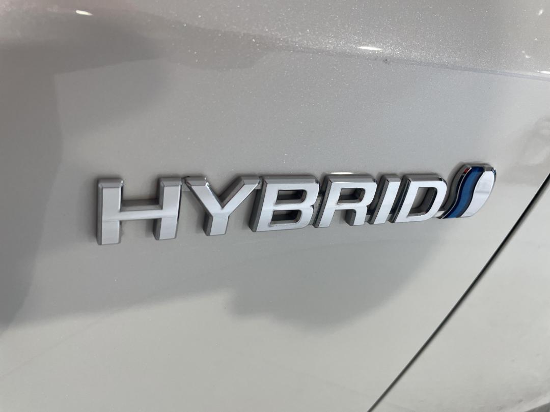 Photo '35' of Toyota Prius